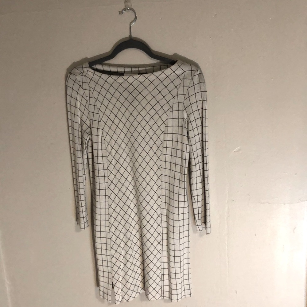 Short dress